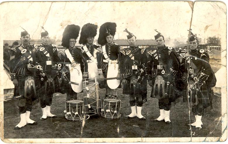 Seaforth TA pipes & drums